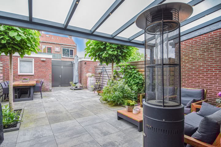 Foto 33 van van Baerlestraat 35