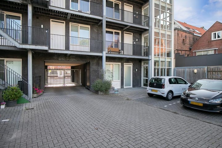 Foto 18 van Bote van Bolswertstraat 3-A