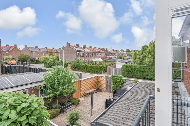 Foto 36 van van Baerlestraat 35