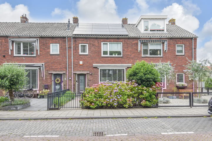 Foto 37 van van Baerlestraat 35