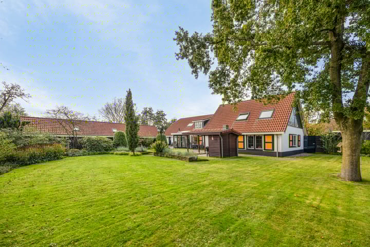 Photo 24 of Hofweg 5