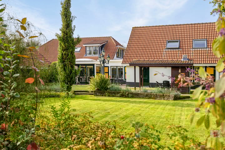 Photo 26 of Hofweg 5