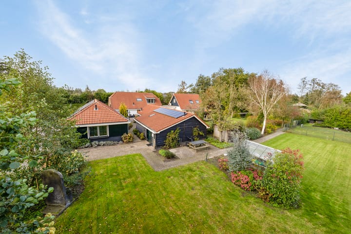 Photo 33 of Hofweg 5