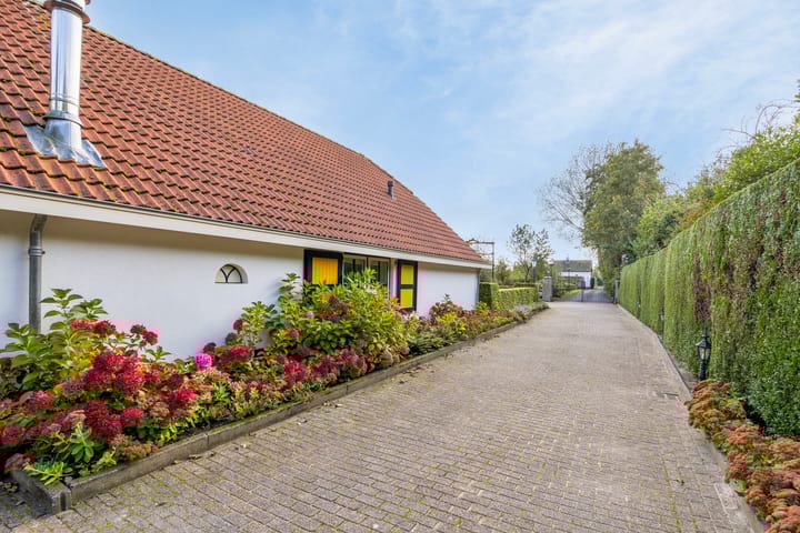 Photo 63 of Hofweg 5