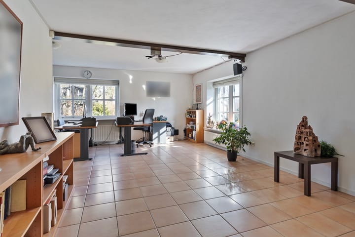 Photo 96 of Hofweg 5