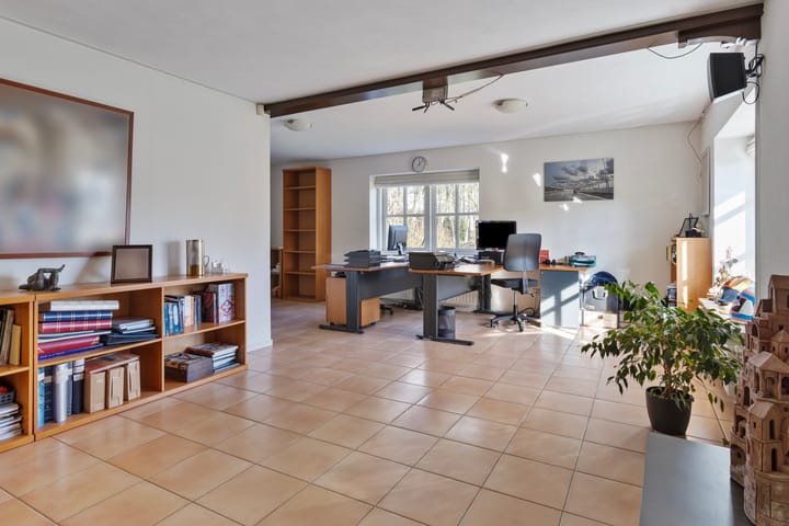 Photo 97 of Hofweg 5