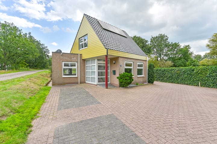 Foto 3 van Hoofdstraat 1