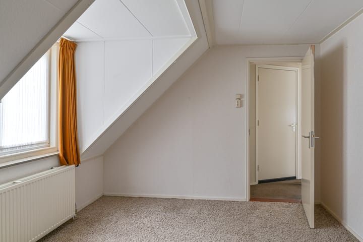 Foto 28 van Hoofdstraat 1