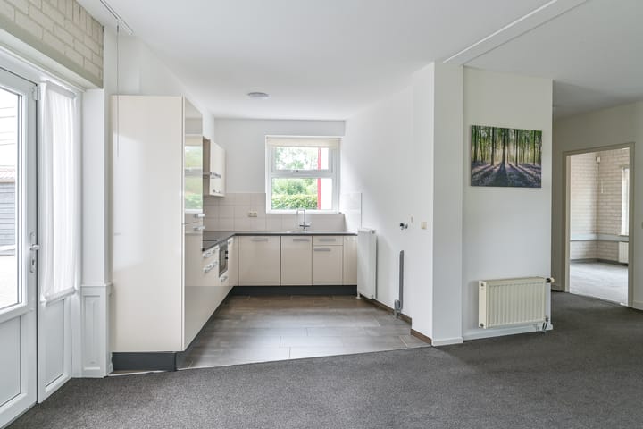 Foto 41 van Hoofdstraat 1