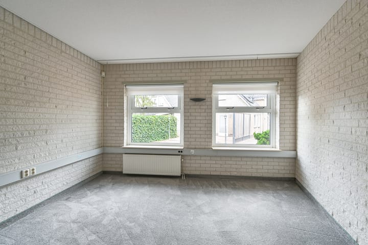 Foto 45 van Hoofdstraat 1