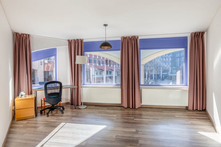 Foto 2 van Muzenplein 57