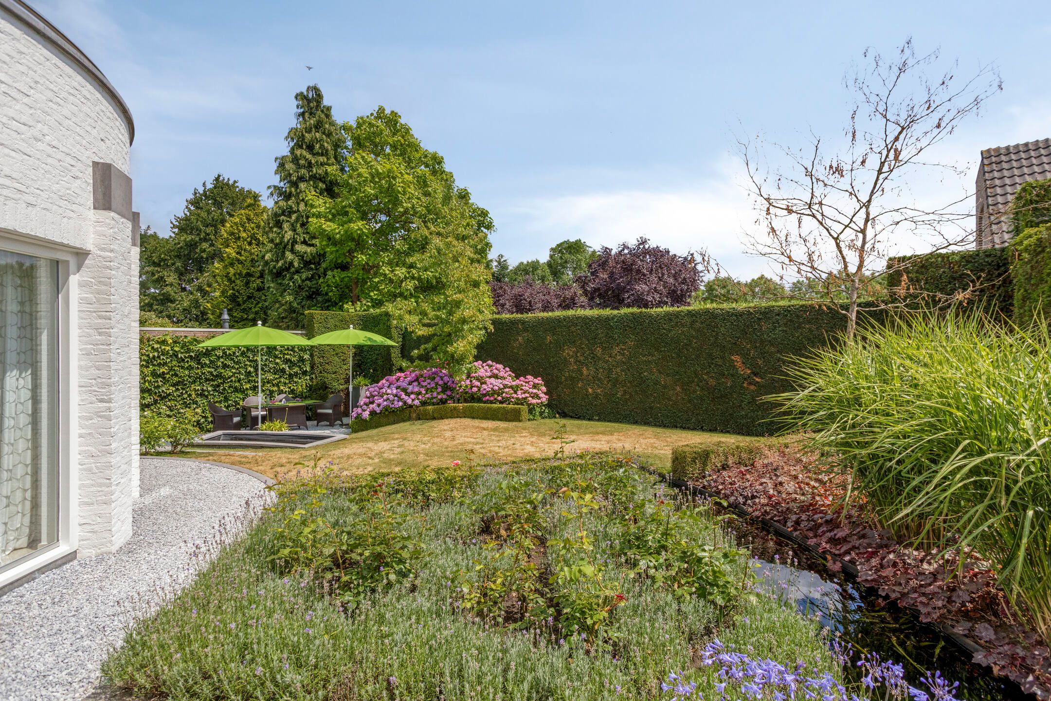 Photo 57 of Montjoiestraat 4