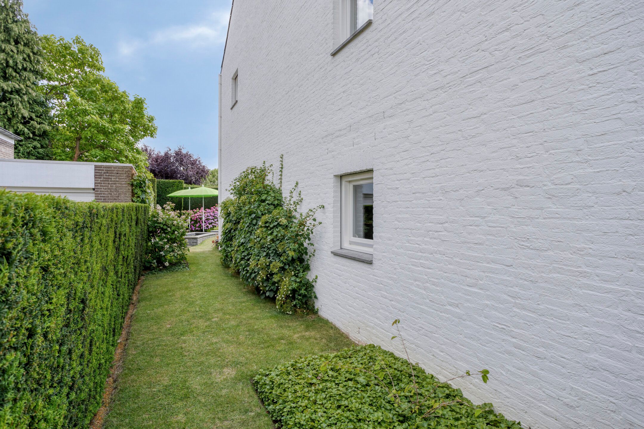 Photo 66 of Montjoiestraat 4