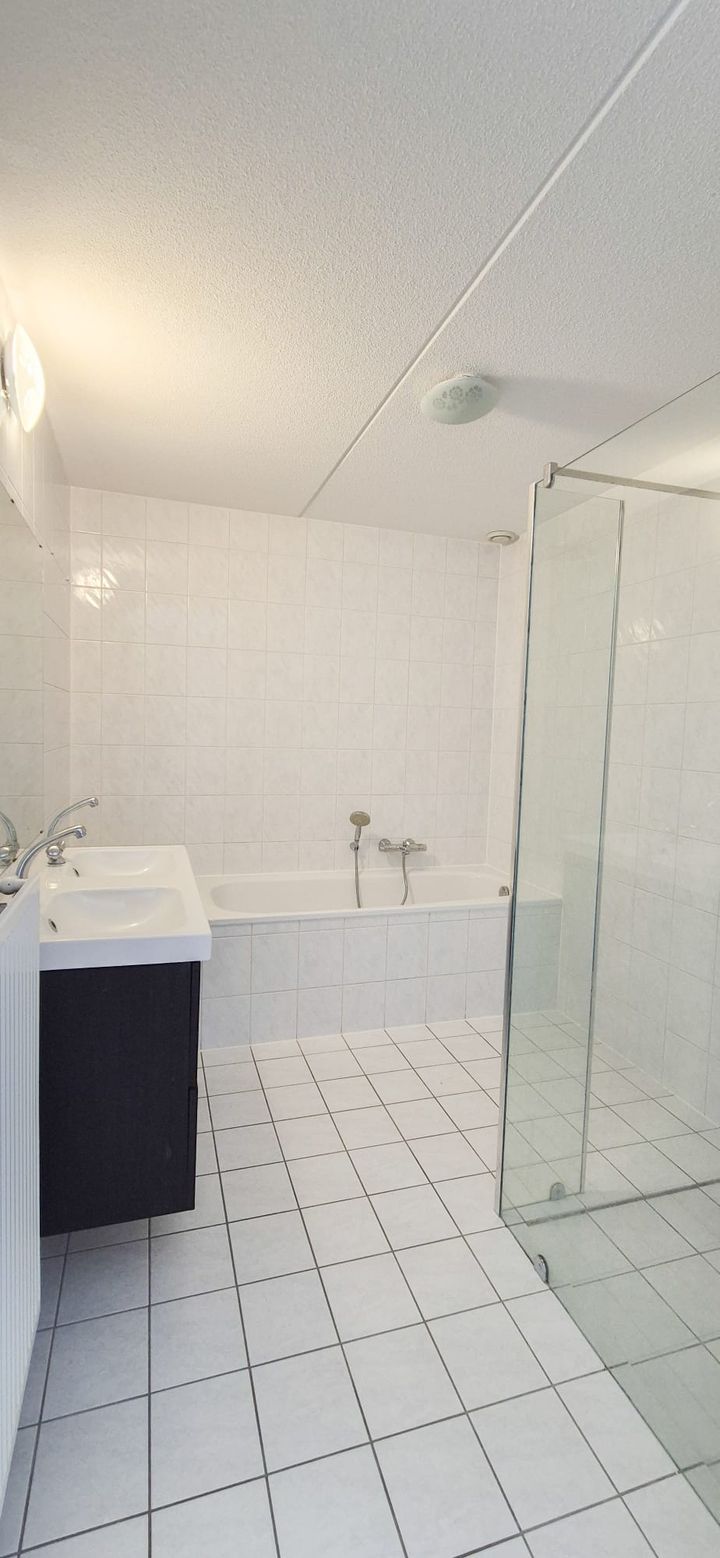 Foto 11 van Port Saidweg 9