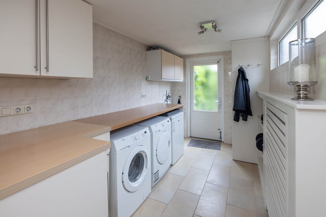 Photo 11 of Kloppenstraat 63