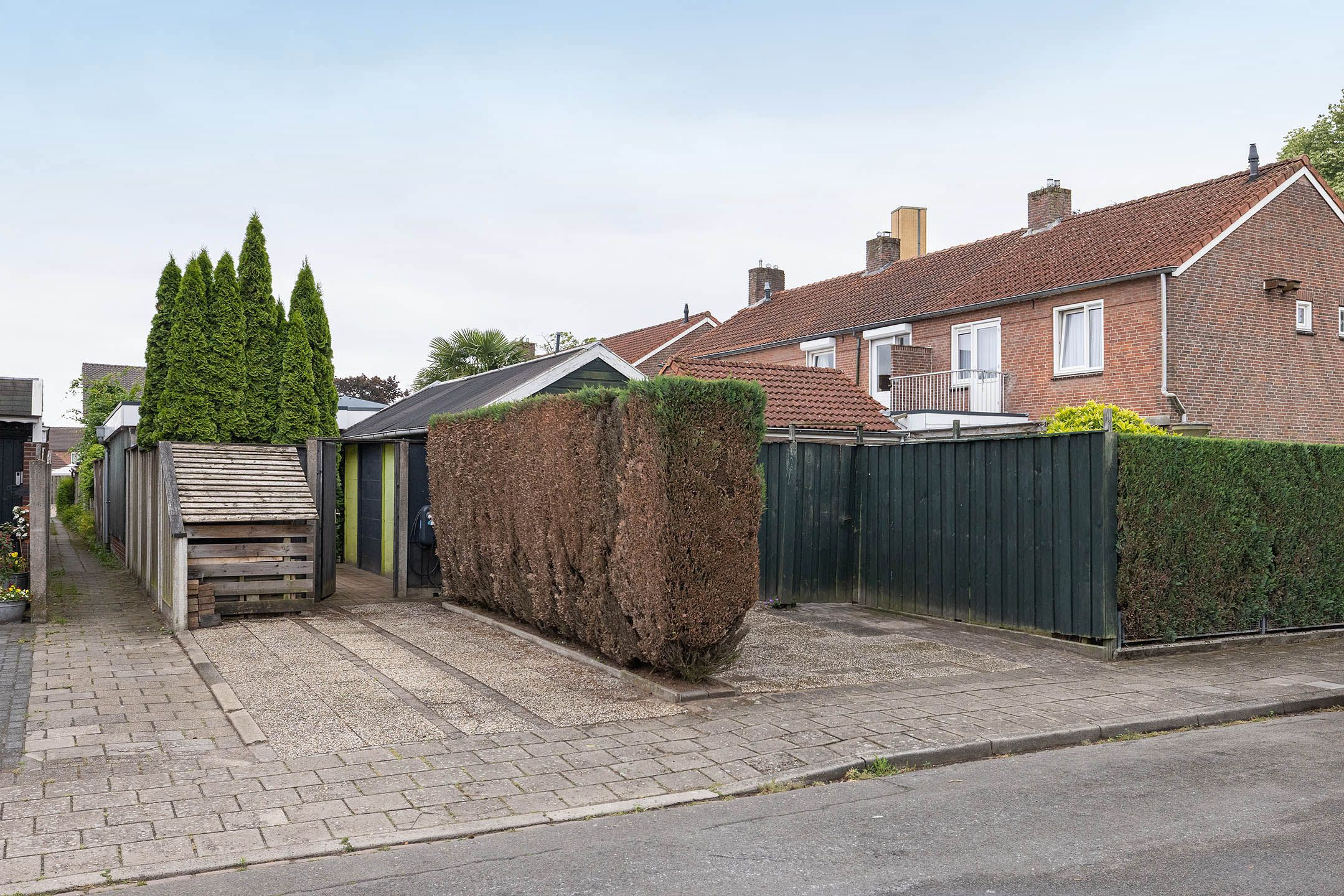 Photo 24 of Kloppenstraat 63