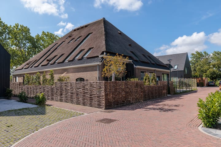 Hoofdweg 893 F