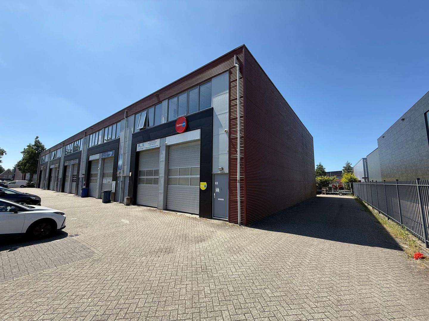 View photo 1 of Deventerseweg 31