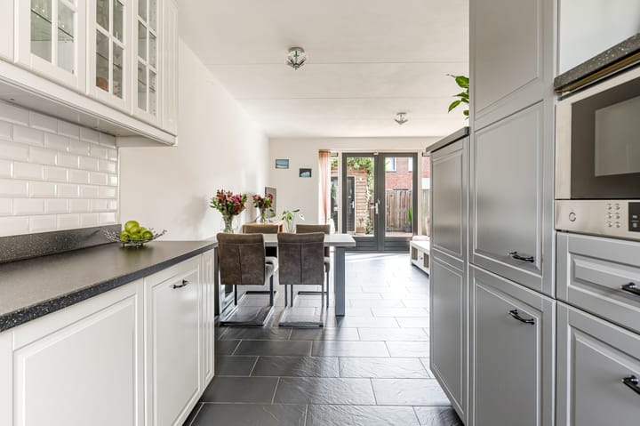 Photo 17 of Gerrit Th. Rotmanlaan 11