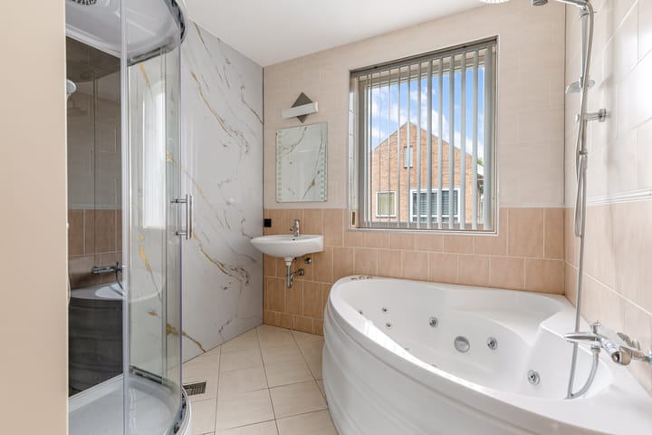 Photo 26 of Gerrit Th. Rotmanlaan 11