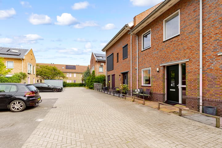 Photo 39 of Gerrit Th. Rotmanlaan 11