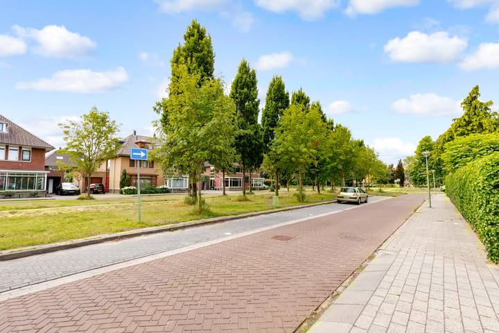 Photo 42 of Gerrit Th. Rotmanlaan 11