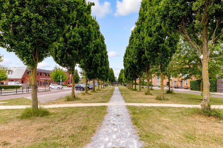 Photo 48 of Gerrit Th. Rotmanlaan 11