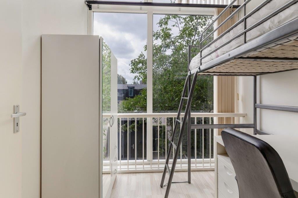 Foto 16 van Walter Kollolaan 170