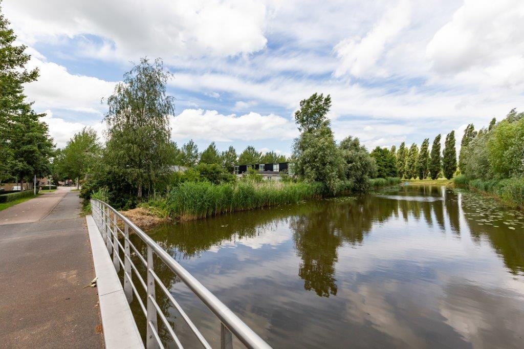 Foto 33 van Walter Kollolaan 170