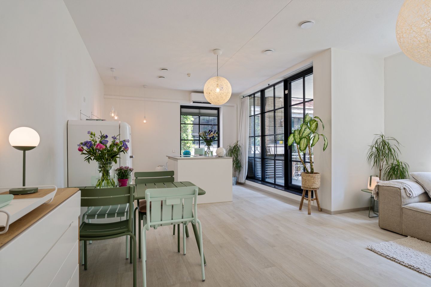 Foto 29 van Abraham Tuschinskistraat 57