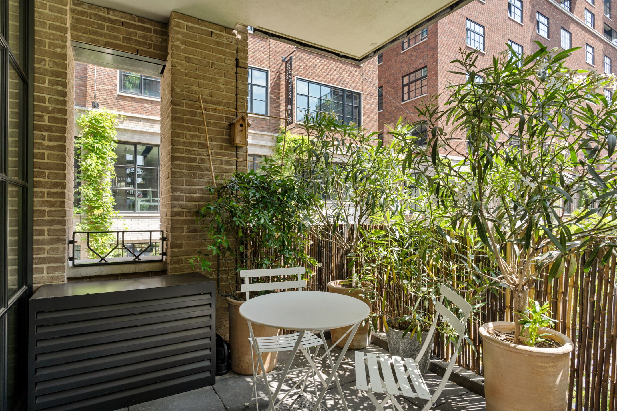 Foto 39 van Abraham Tuschinskistraat 57