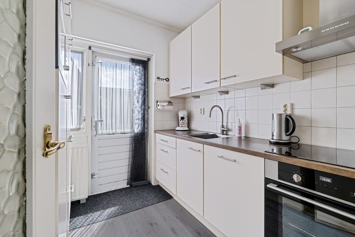 Foto 3 van Worp Tjaardastraat 63