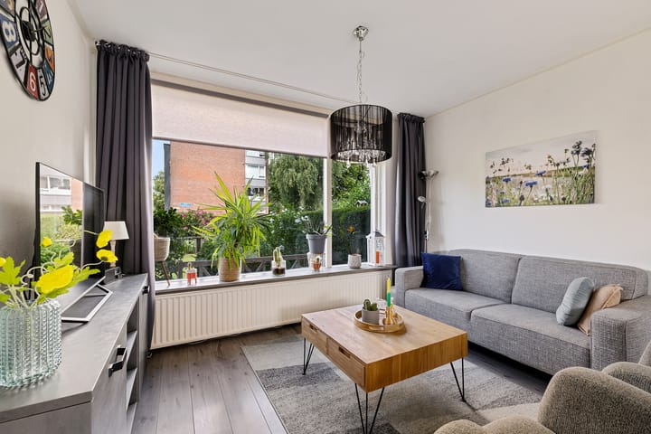 Foto 7 van Worp Tjaardastraat 63