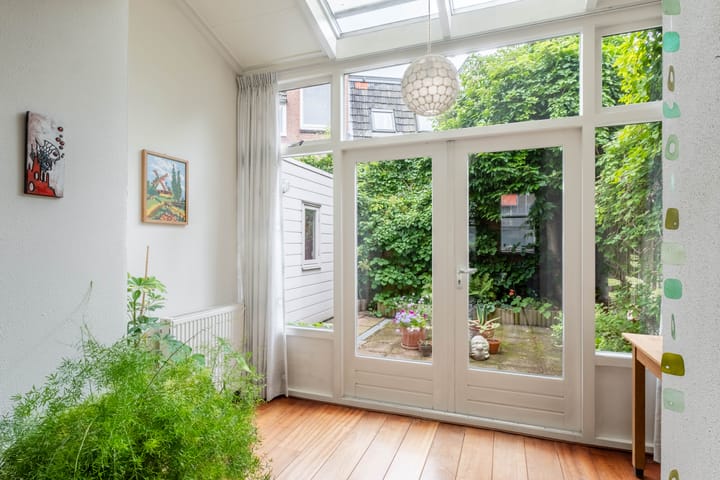 Photo 21 of Wijbrand de Geeststraat 5