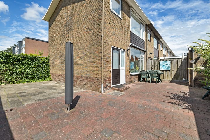 Foto 29 van Worp Tjaardastraat 63