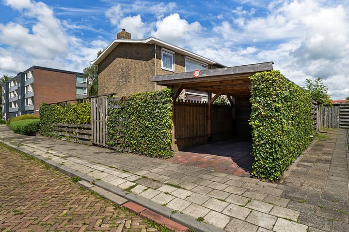 Foto 33 van Worp Tjaardastraat 63