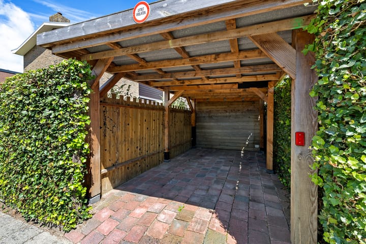 Foto 34 van Worp Tjaardastraat 63