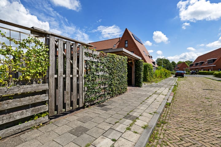 Foto 35 van Worp Tjaardastraat 63