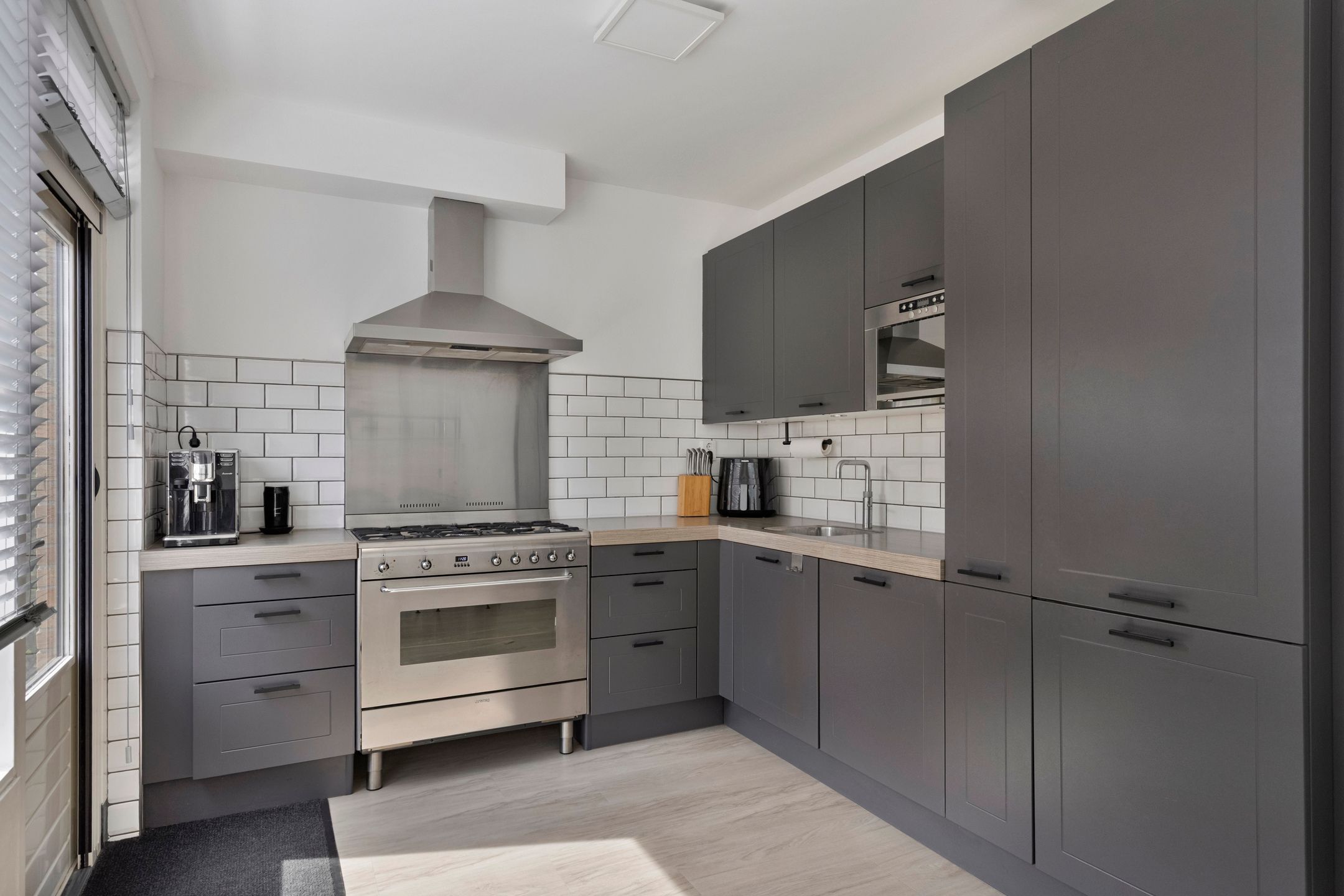 Foto 3 van van der Werveweg 6