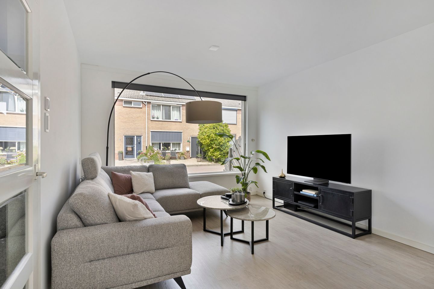 Foto 10 van van der Werveweg 6