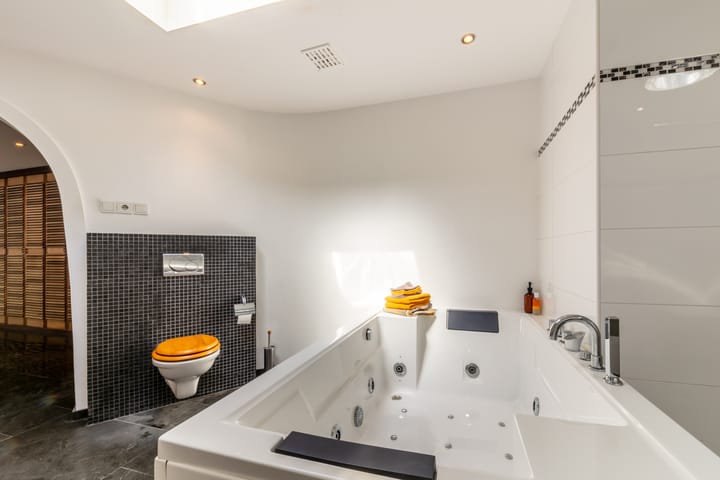 Foto 45 van Valkenlaan 19