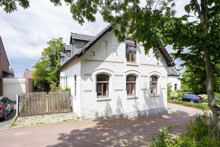 Foto 24 van Pater Janssenstraat 2