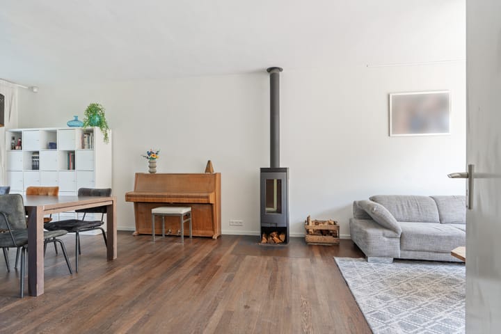 Foto 11 van St. Annastraat 252