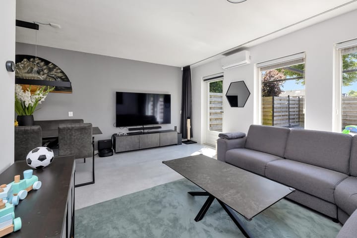 Foto 11 van Kamp 11 28