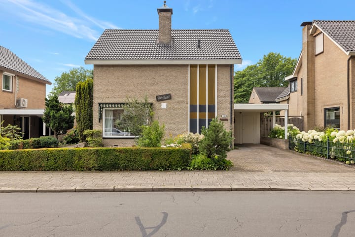 Hogeweg 58