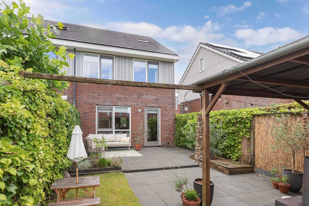 Foto 38 van Korporaal 9