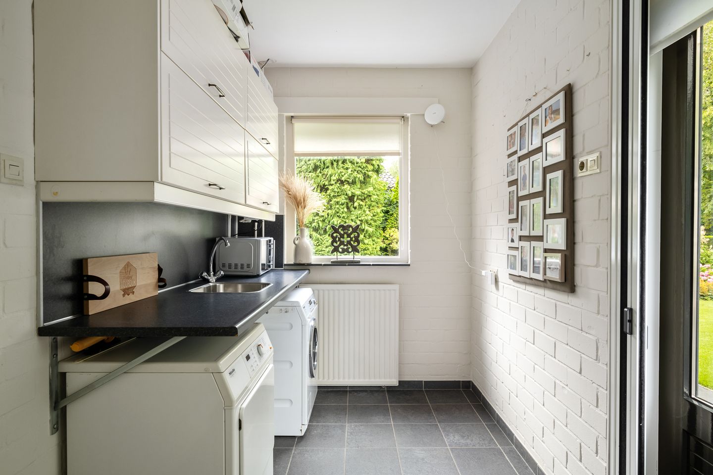 Photo 20 of Pieter de Hooghlaan 30