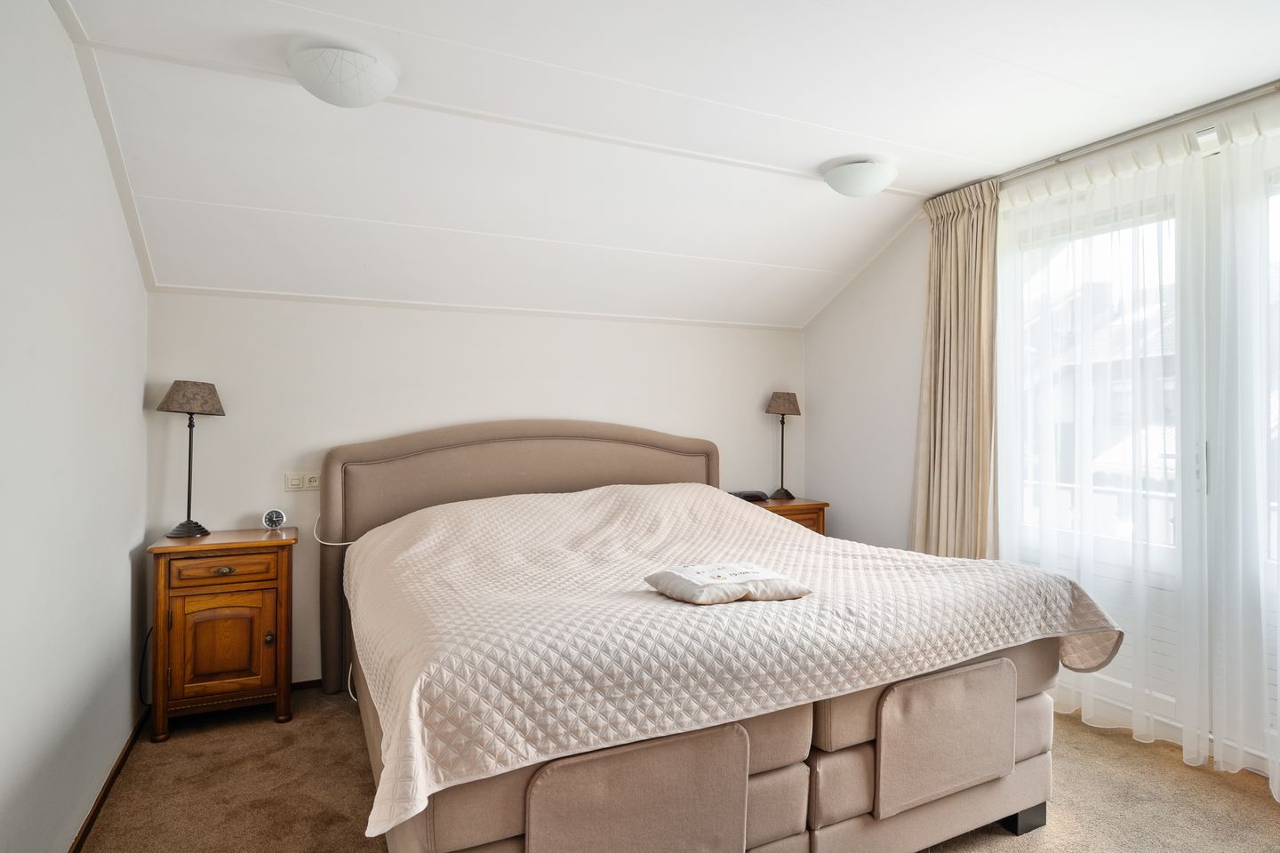 Photo 29 of Pieter de Hooghlaan 30