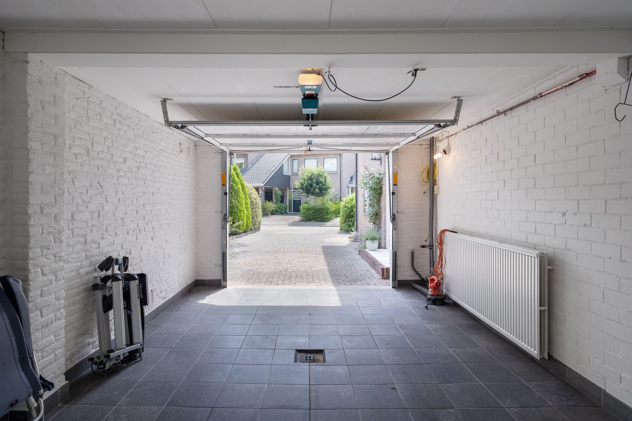 Photo 39 of Pieter de Hooghlaan 30