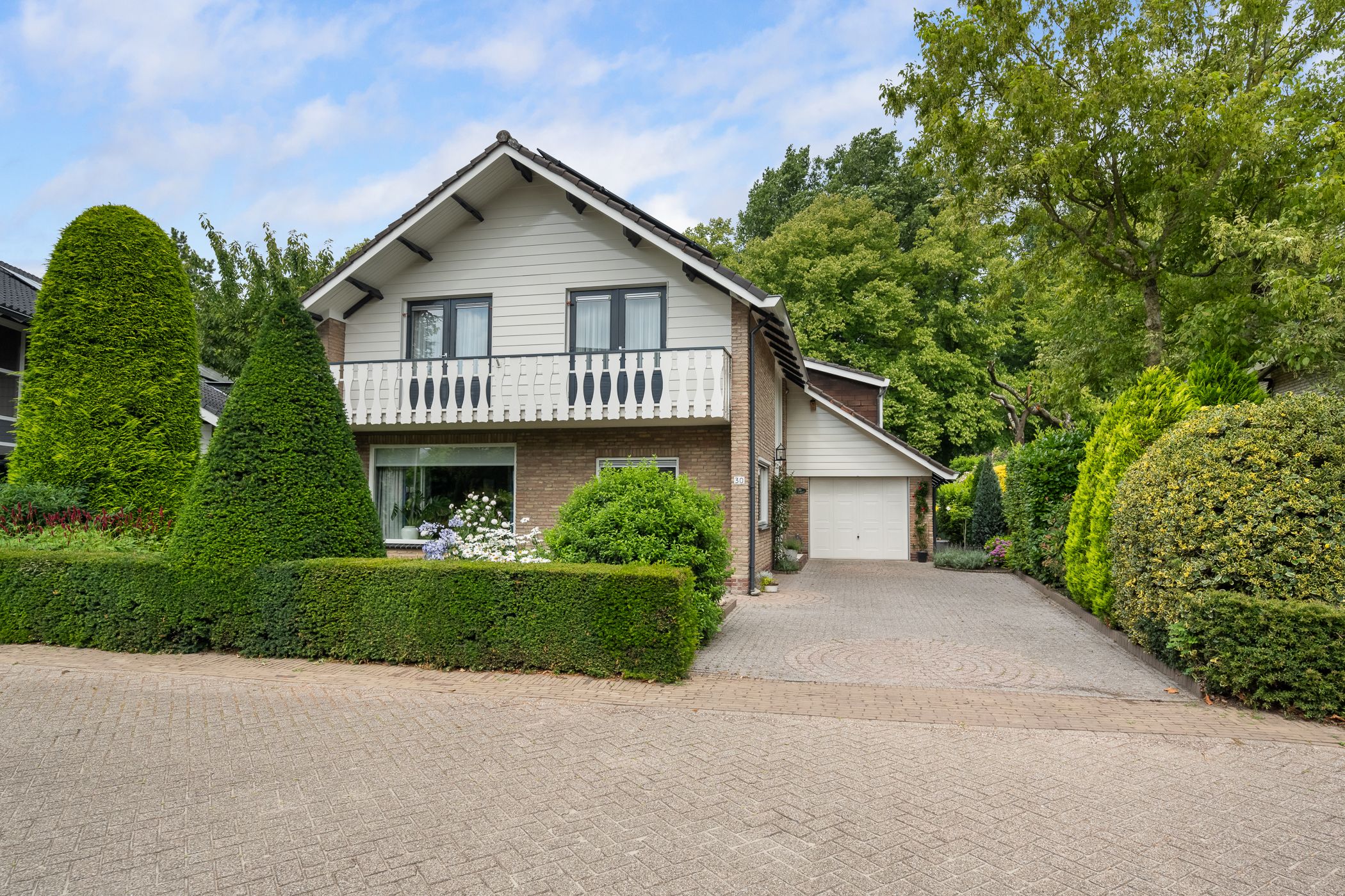 Photo 57 of Pieter de Hooghlaan 30